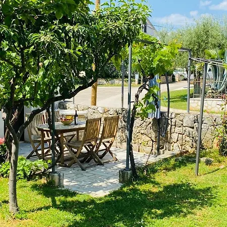 Apartment Ana Borovac *